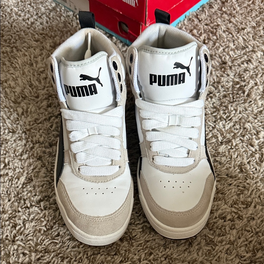 Puma High-Top Sneakers in US size 6.5C White and Black and Kakhi - Picture 7 of 7